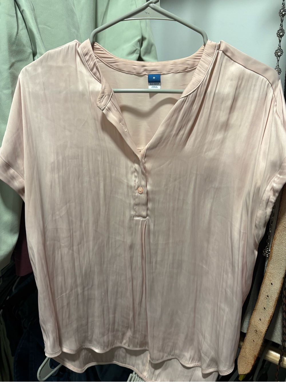 Old Navy Pale Pink Satin V-Neck Short Sleeve Blouse
